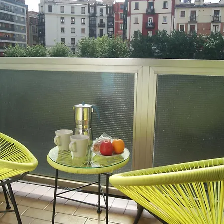 Apartamento Centro De Bilbao, Amplio, Ascensor