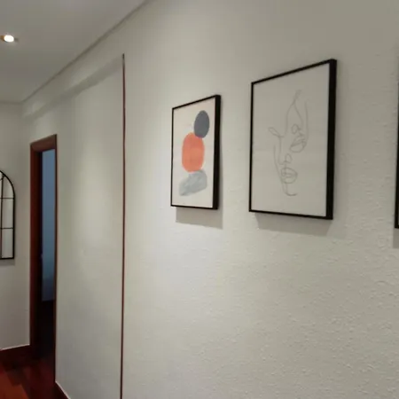 Centro De Bilbao, Amplio, Ascensor * בילבאו