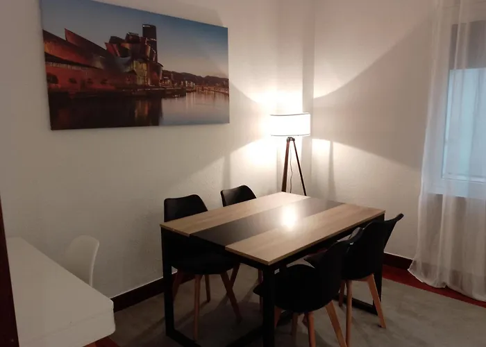 Centro De Bilbao, Amplio, Ascensor דירה